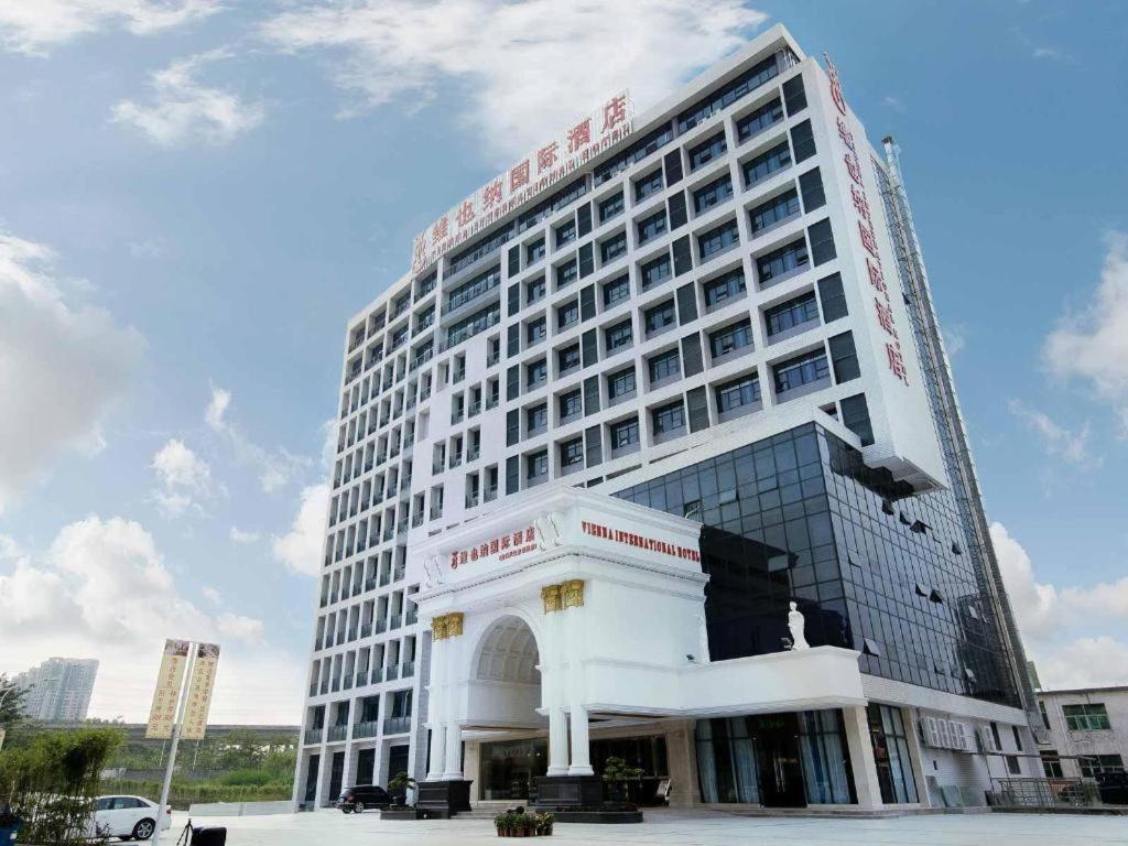 Vienna International Shenzhen Tianan Digital City Eksteriør billede